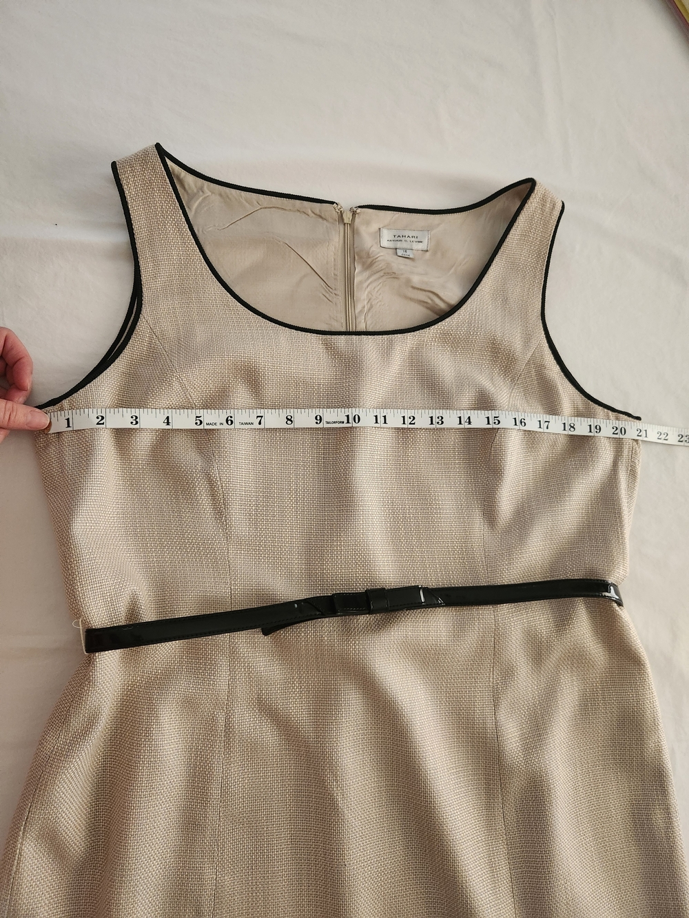 Tahari Arthur S. Levine Beige Black Belted Sheath Dress Size 16 - Picture 5 of 9